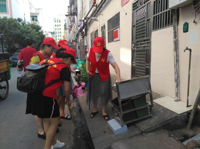 人民东路居委会新项目启动，重塑社区生活品质提升计划